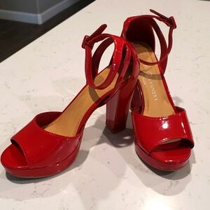 Chinese Laundry Size 7.5